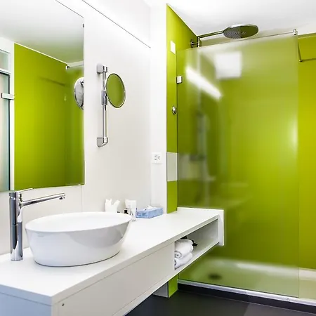 魏斯克罗伊茨酒店 图西斯