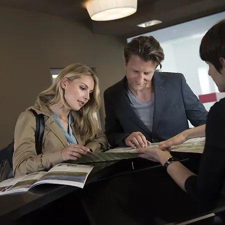 魏斯克罗伊茨酒店 酒店 3*