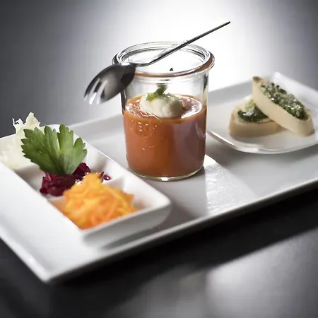 魏斯克罗伊茨酒店 酒店 3*