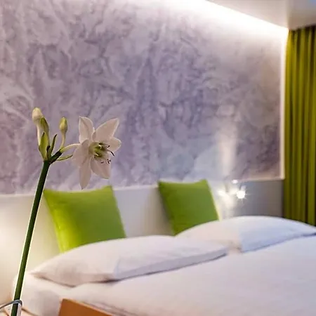Hotel Weiss Kreuz Thusis