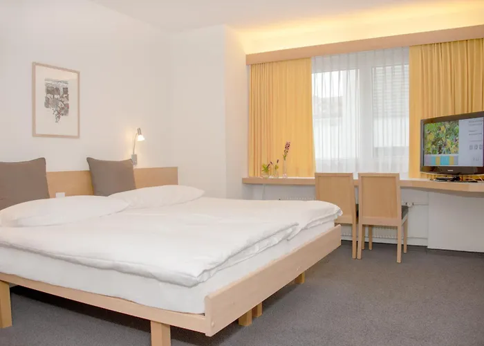 Weiss Kreuz Hotel Thusis