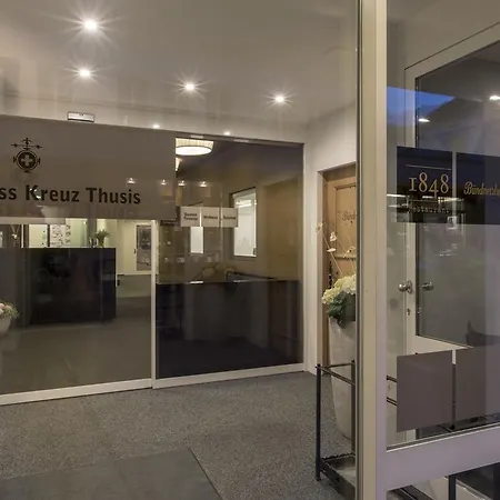 Weiss Kreuz Hotel 3*