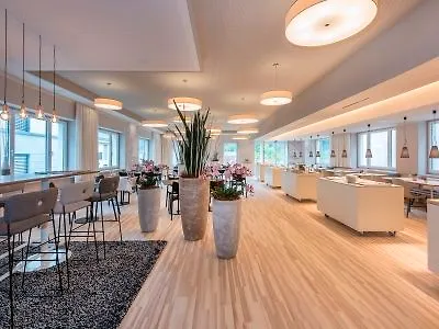 Weiss Kreuz Hotel 3*
