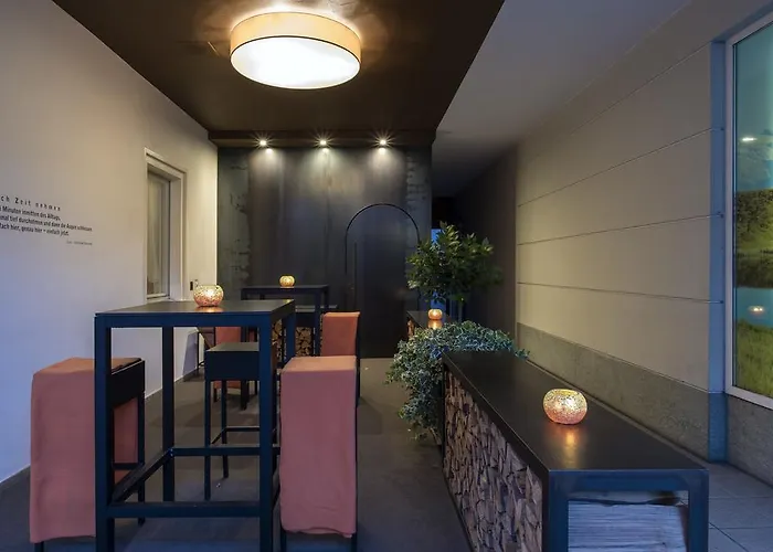 Weiss Kreuz Szálloda